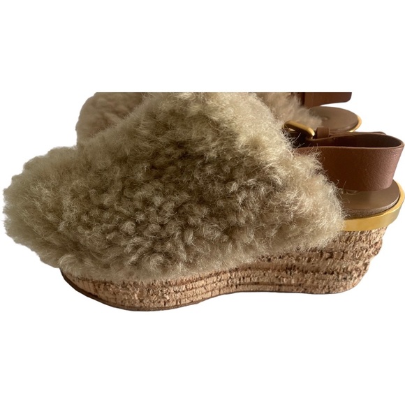 Chloe Wedge Beige Sandals - Picture 5 of 11